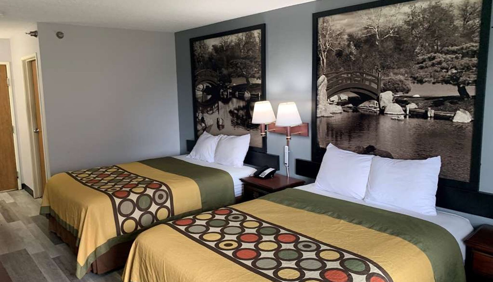 Room - Super 8 by Wyndham Chenoa