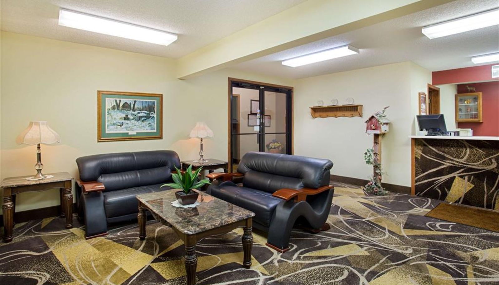 Lobby - Super 8 by Wyndham Charles City