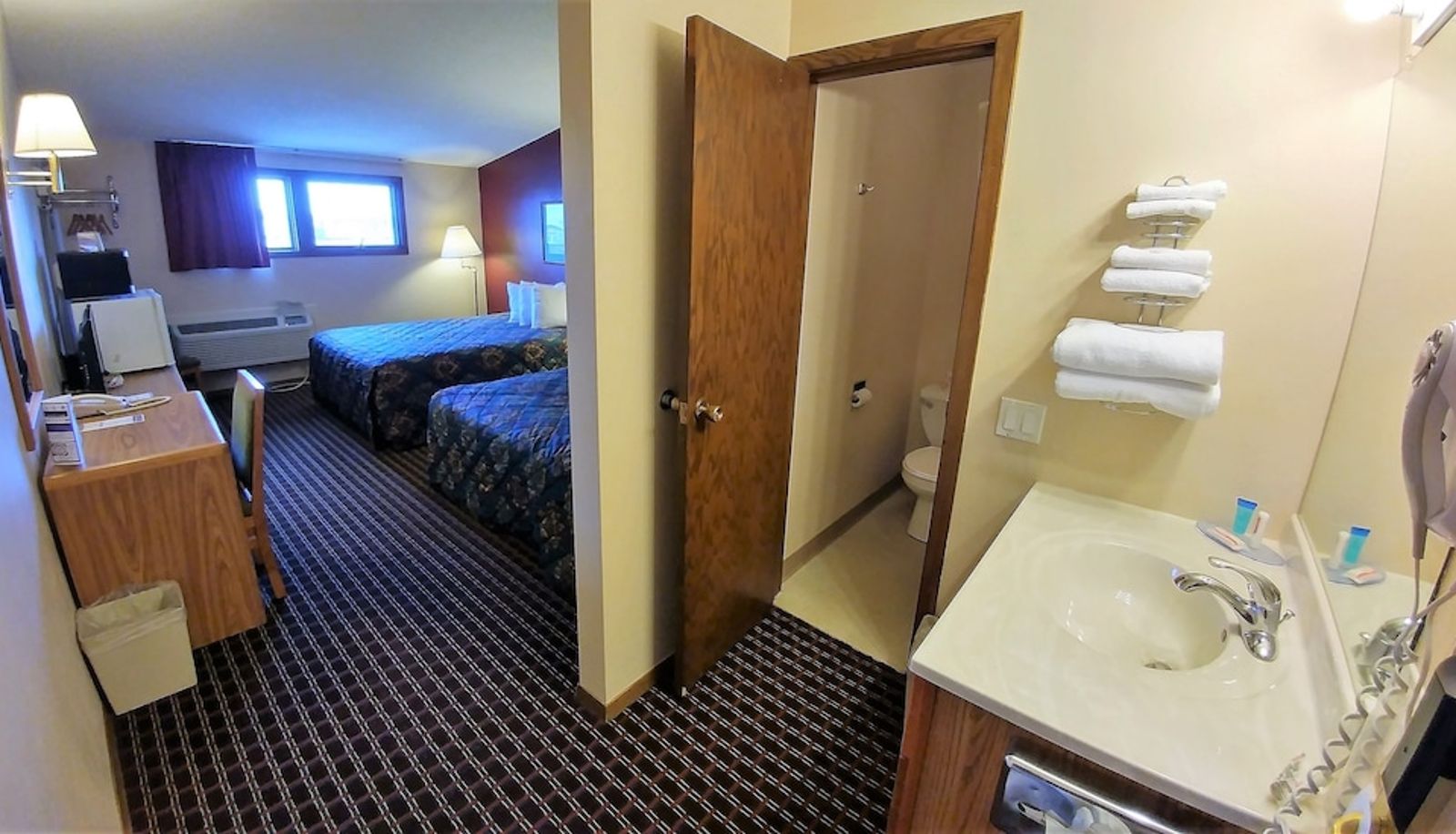 Standardzimmer - Red Carpet Inn