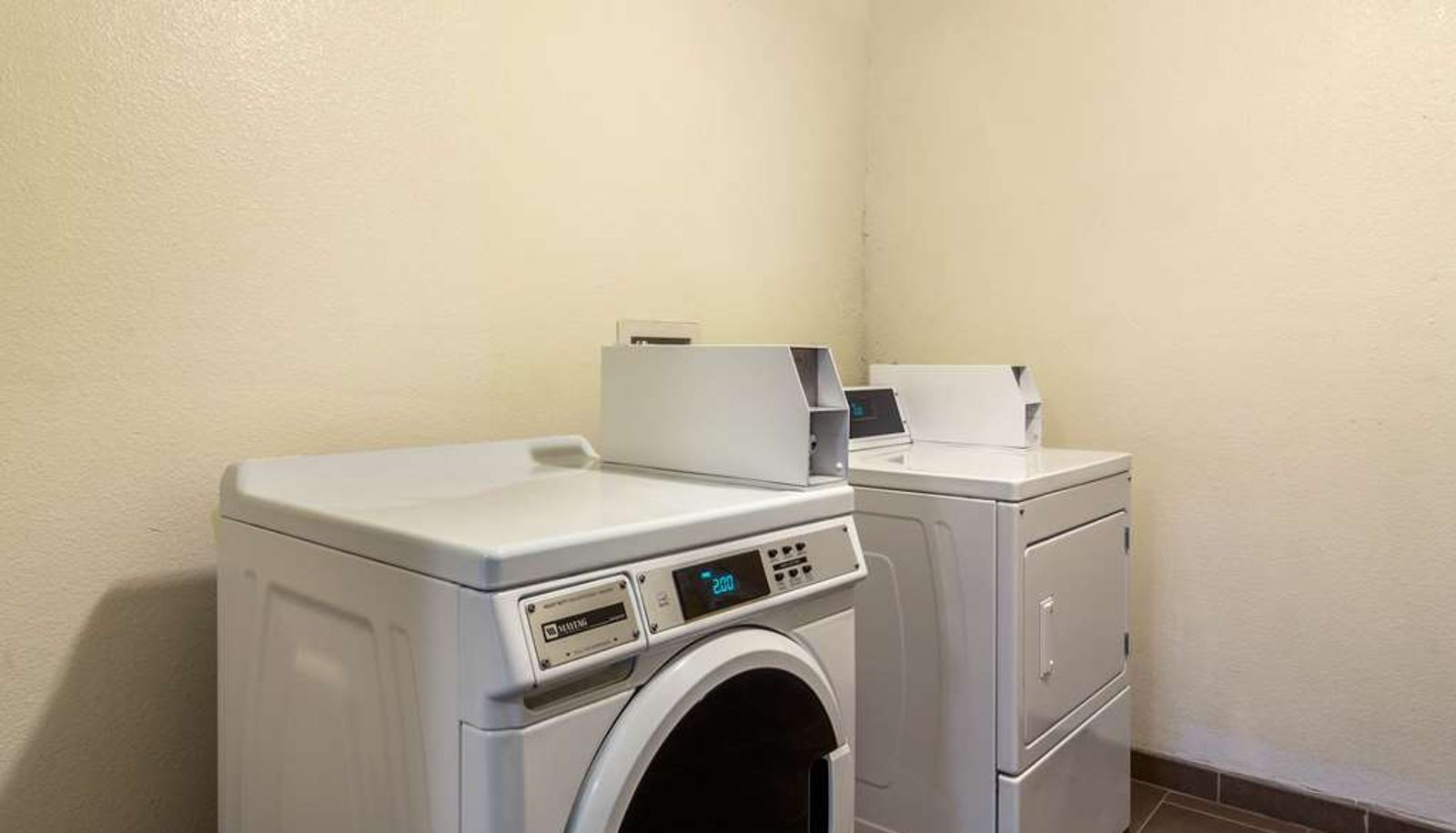 Innenbreich - Spark by Hilton Lakewood Denver Southwest