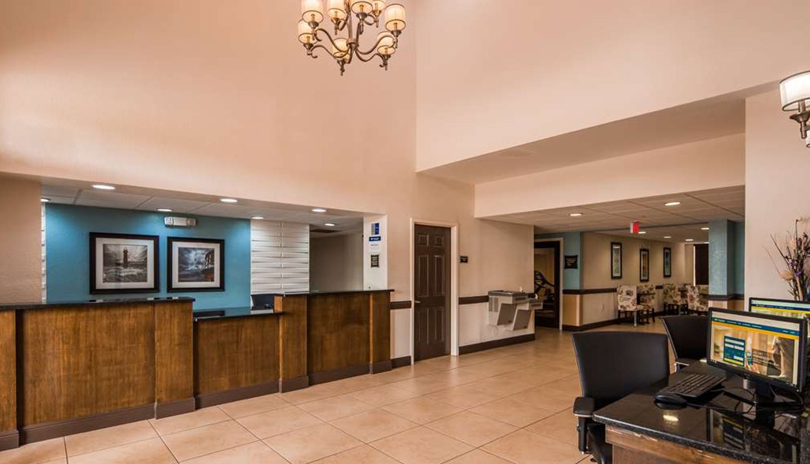 Lobby - Best Western Mulberry Hotel