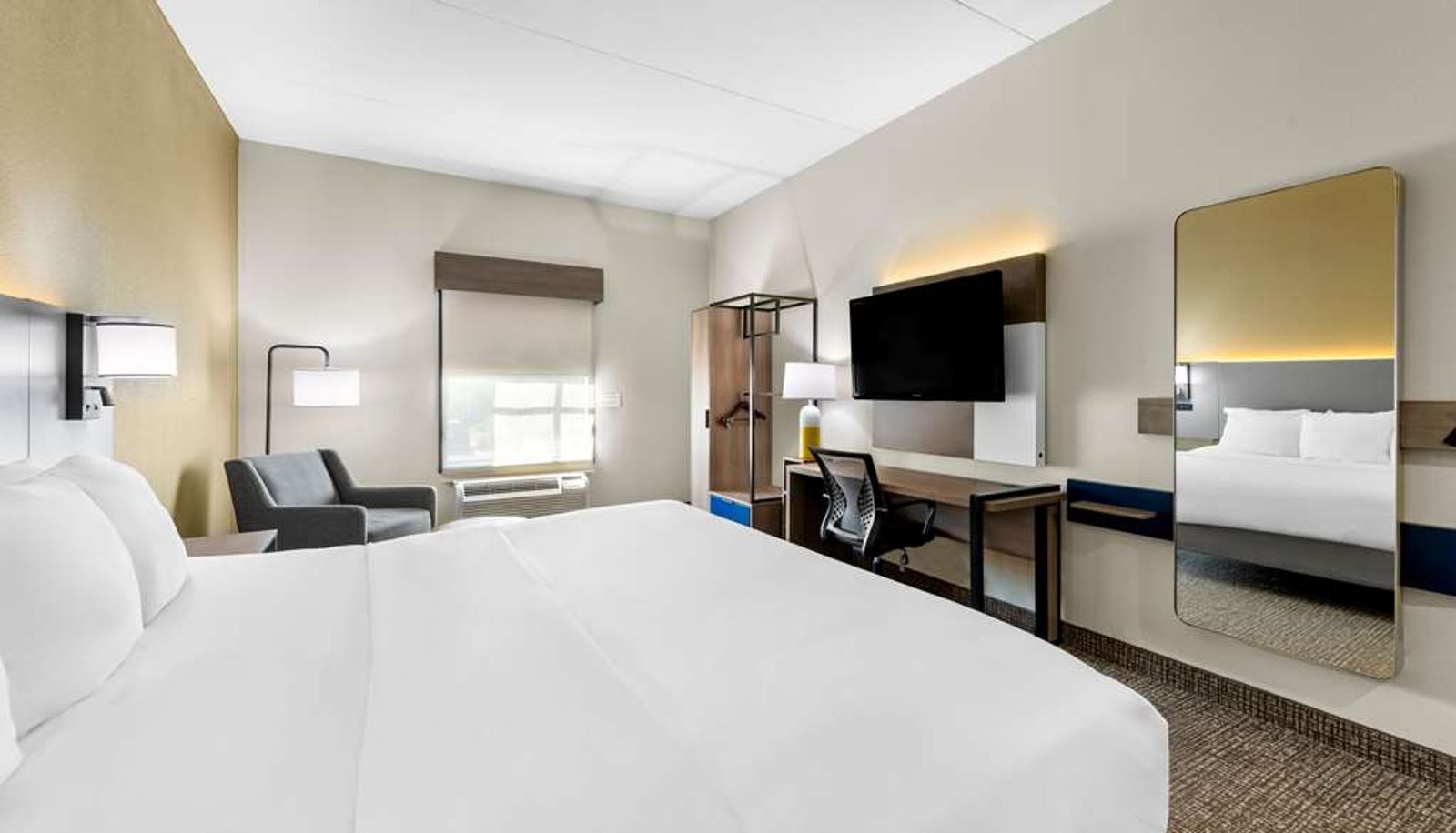 Room - Comfort Inn Harriman