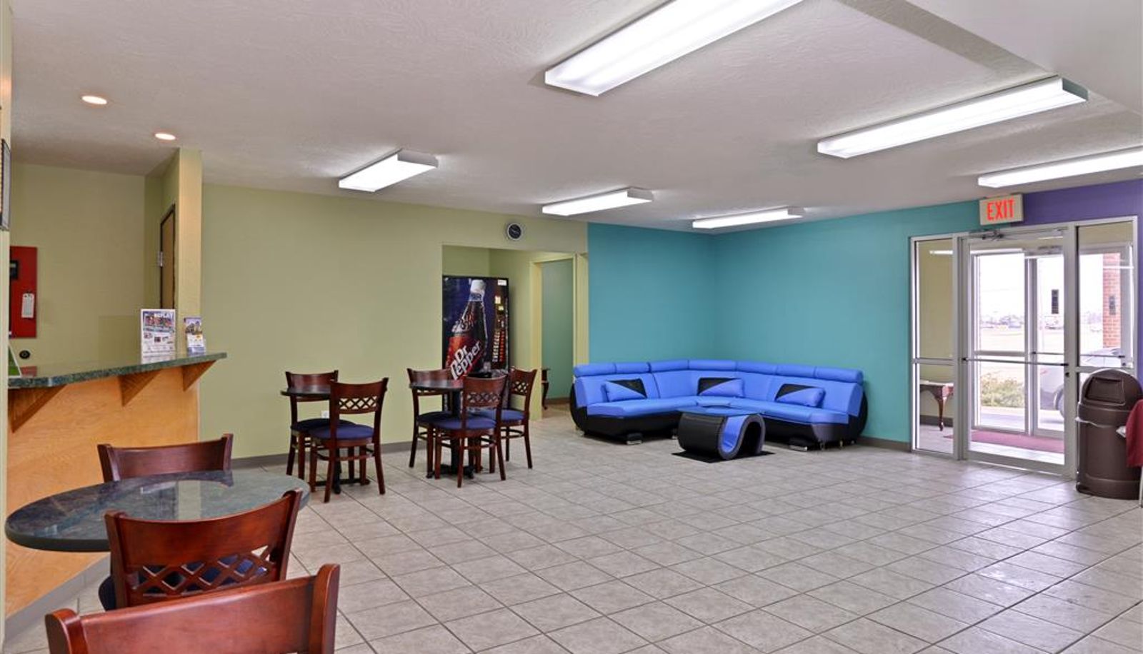 Hall - Americas Best Value Inn Seymour