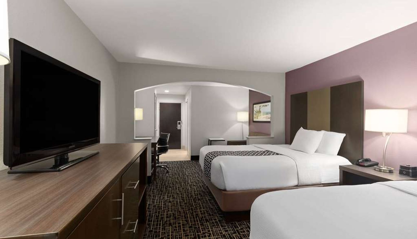 Zimmer - La Quinta Inn & Suites by Wyndham Snellville-Stone Mountain