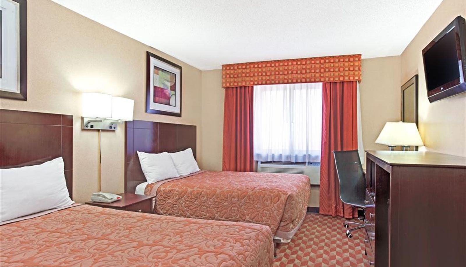 Room - Super 8 by Wyndham Long Island City LGA Hotel