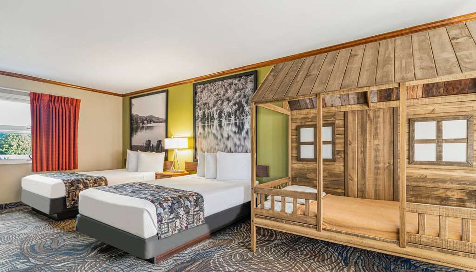 Suite - Super 8 by Wyndham Lake George/Downtown