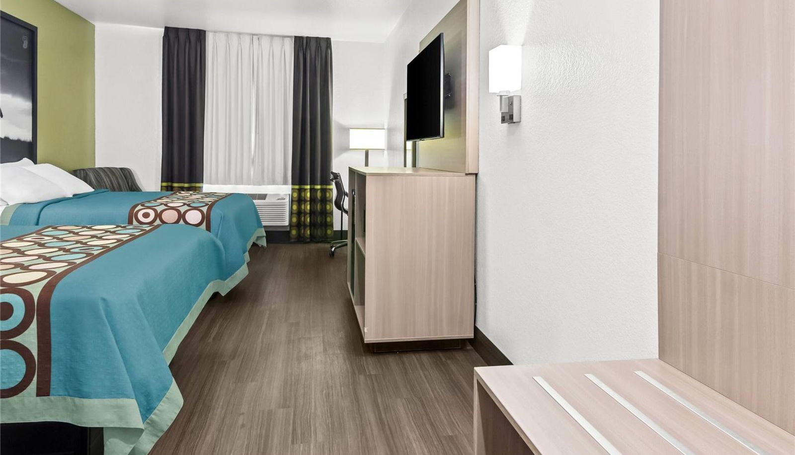 Room - Super 8 by Wyndham Weatherford