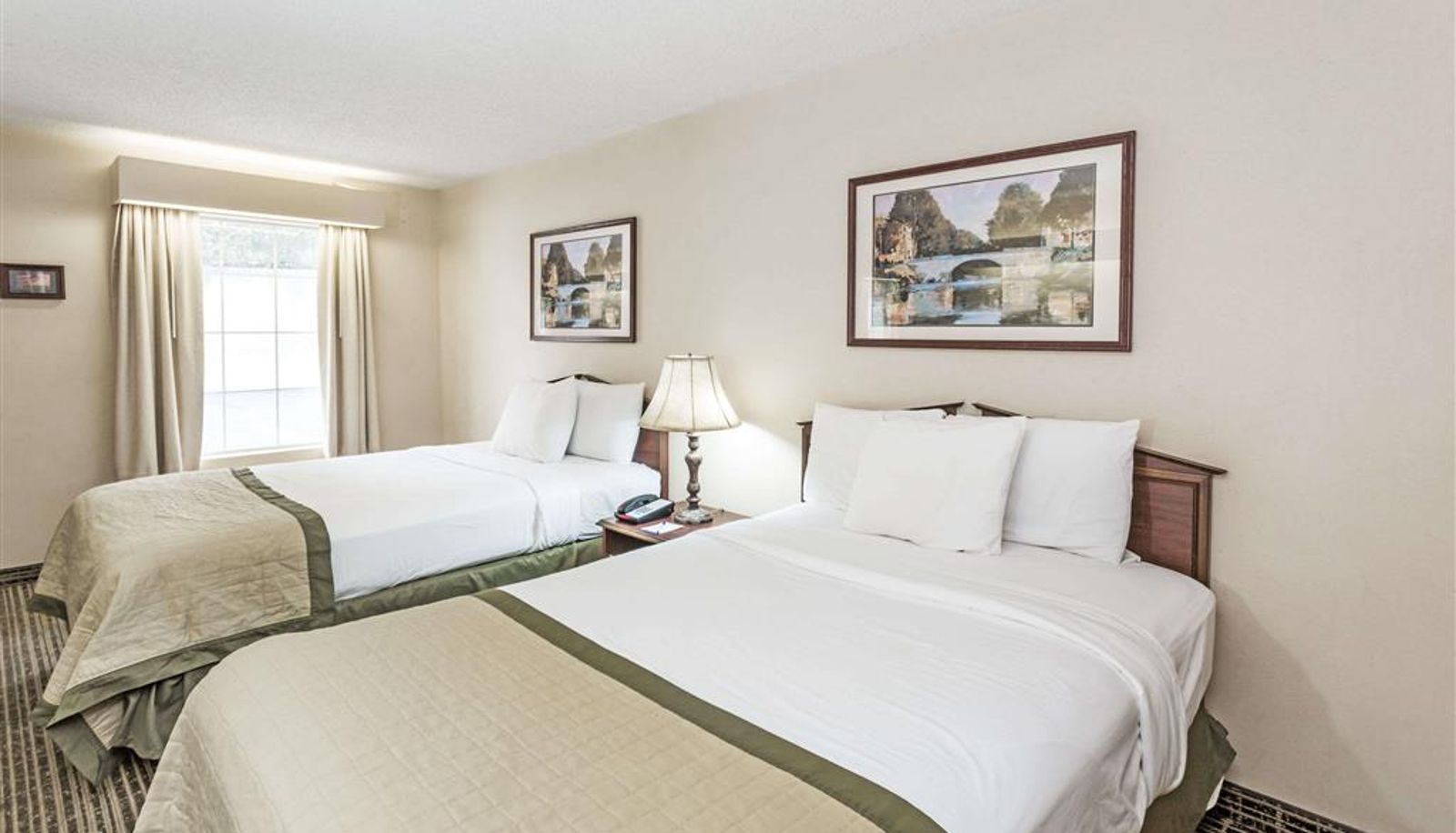 Zimmer - Baymont by Wyndham Valdosta at Valdosta Mall