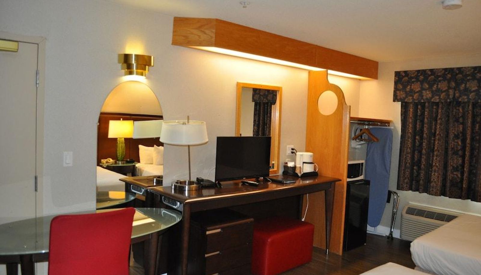 Standard room - Canadas Best Value Inn Langley Vancouver