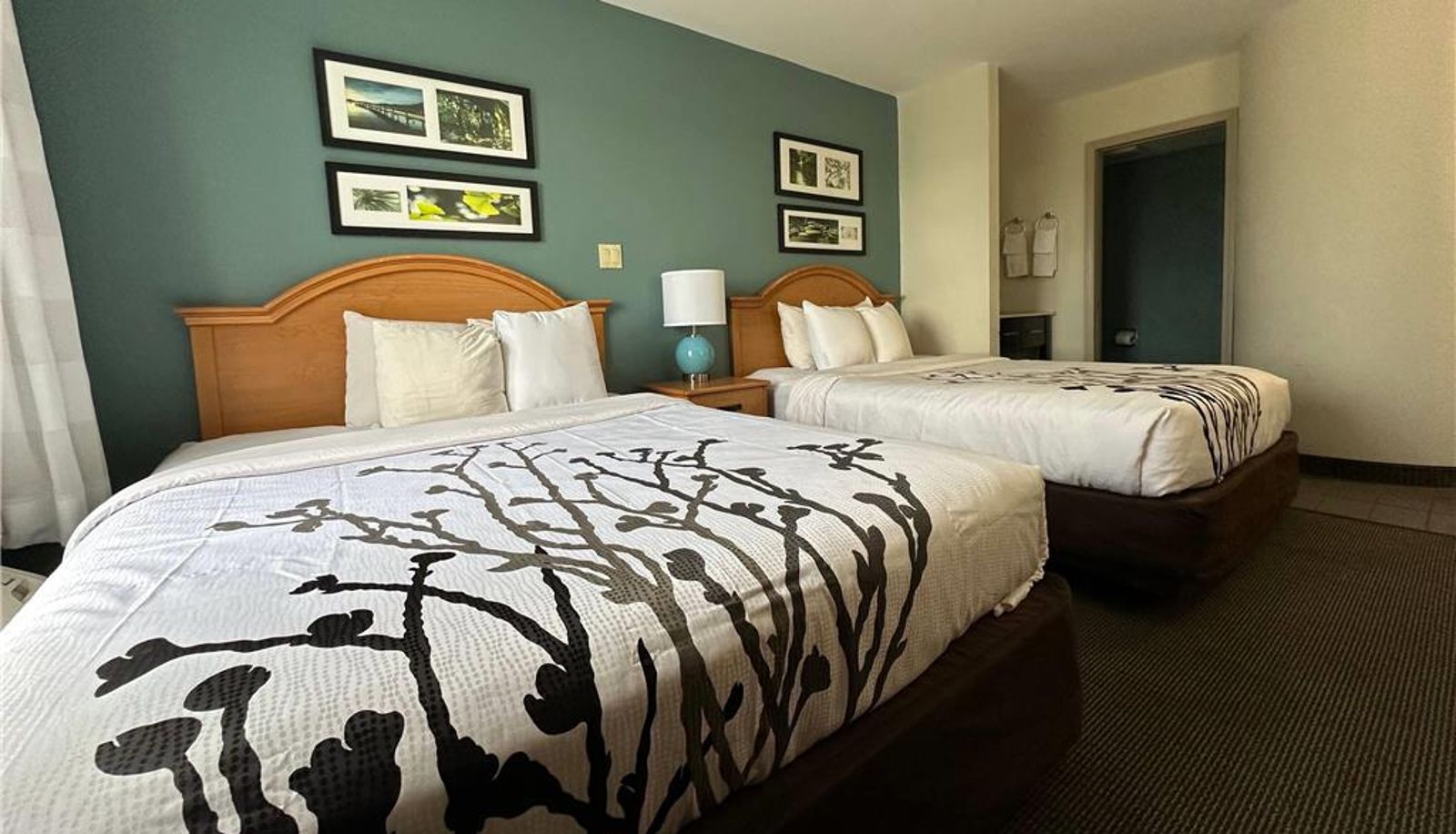 Room - Baymont by Wyndham Slidell