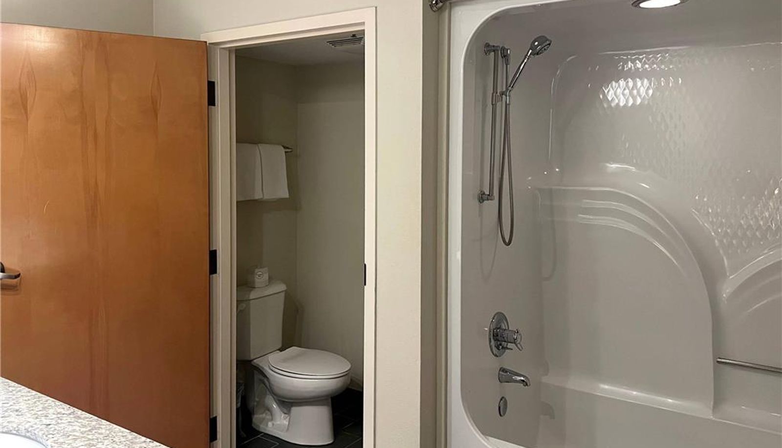 Room - SureStay by Best Western Roseburg