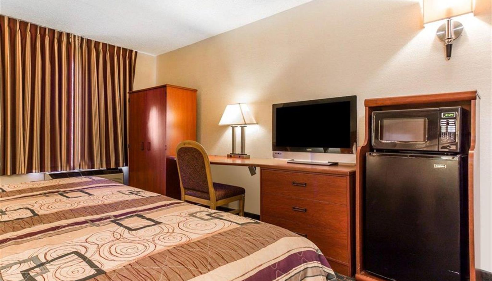 Room - Sleep Inn Near Ft. Jackson