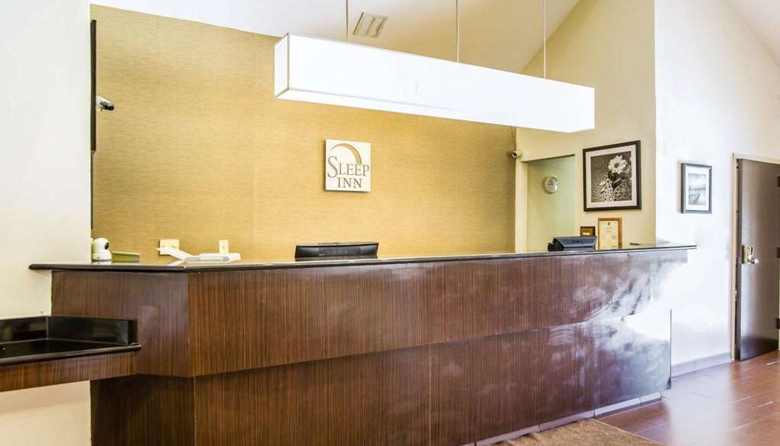 Hall - Sleep Inn Walterboro I-95