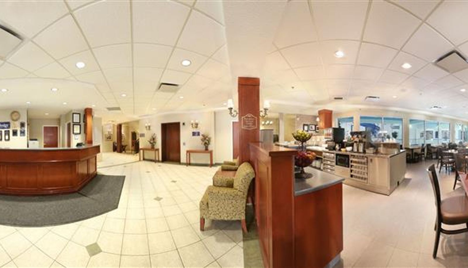 Hall - Travelodge by Wyndham Strathmore