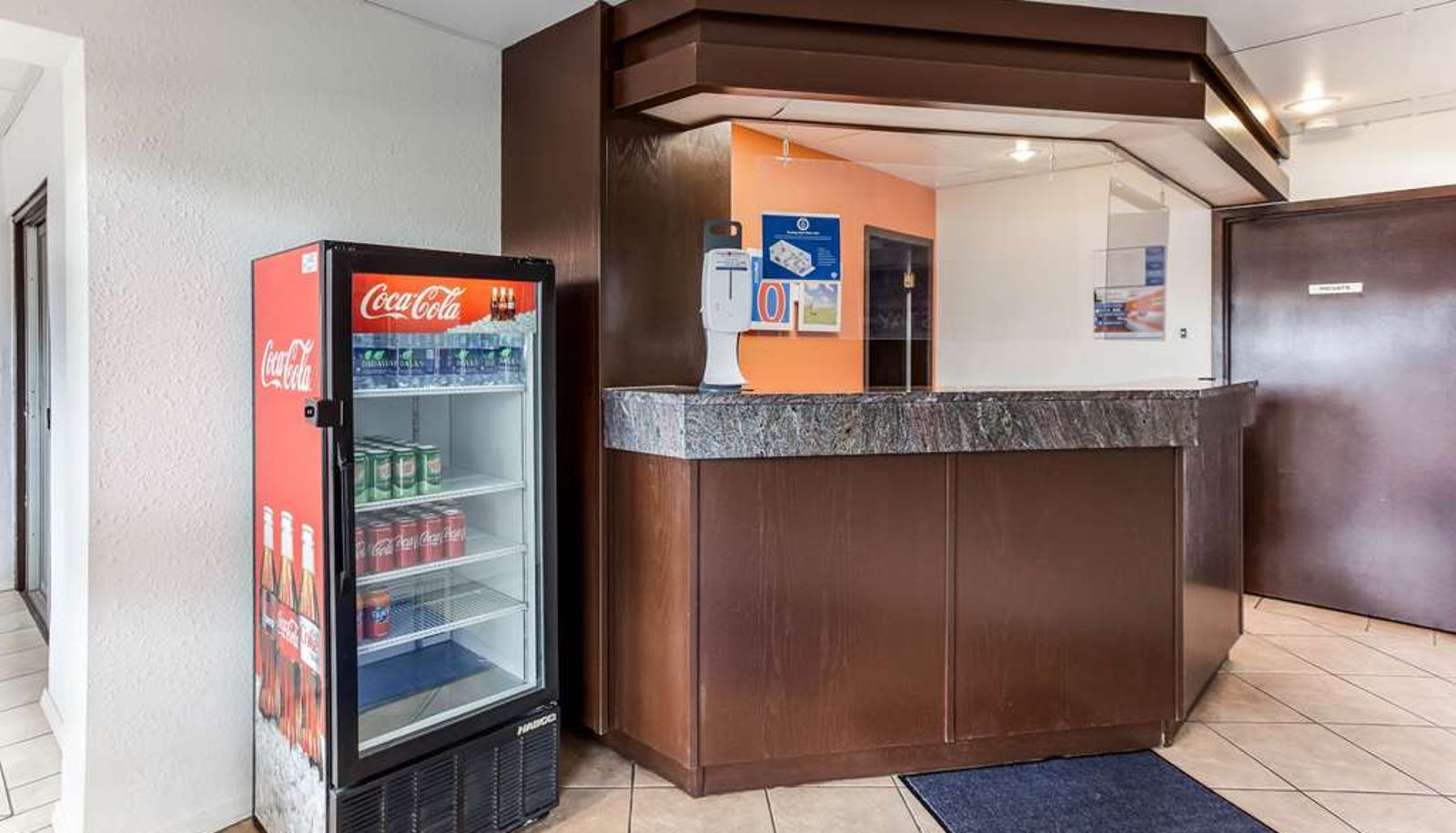 Salón - Motel 6 Lethbridge AB
