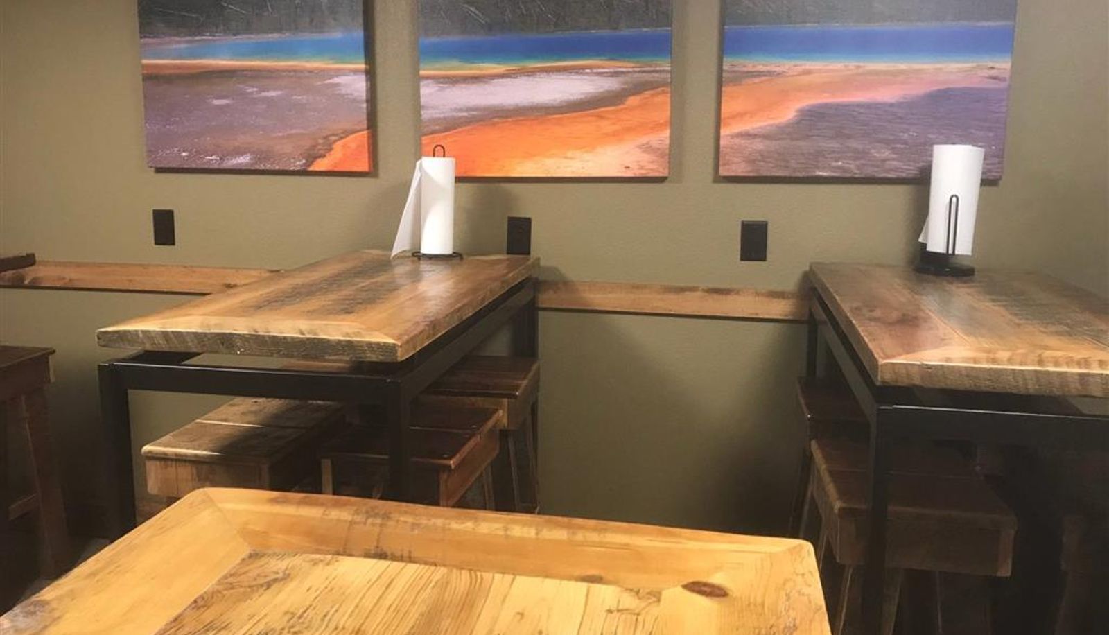 Innenbreich - Travelodge by Wyndham Gardiner Yellowstone Park North