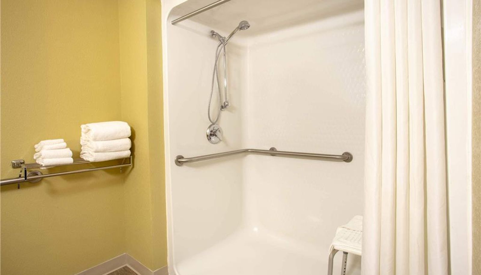 Zimmer - Travelodge by Wyndham Gardiner Yellowstone Park North