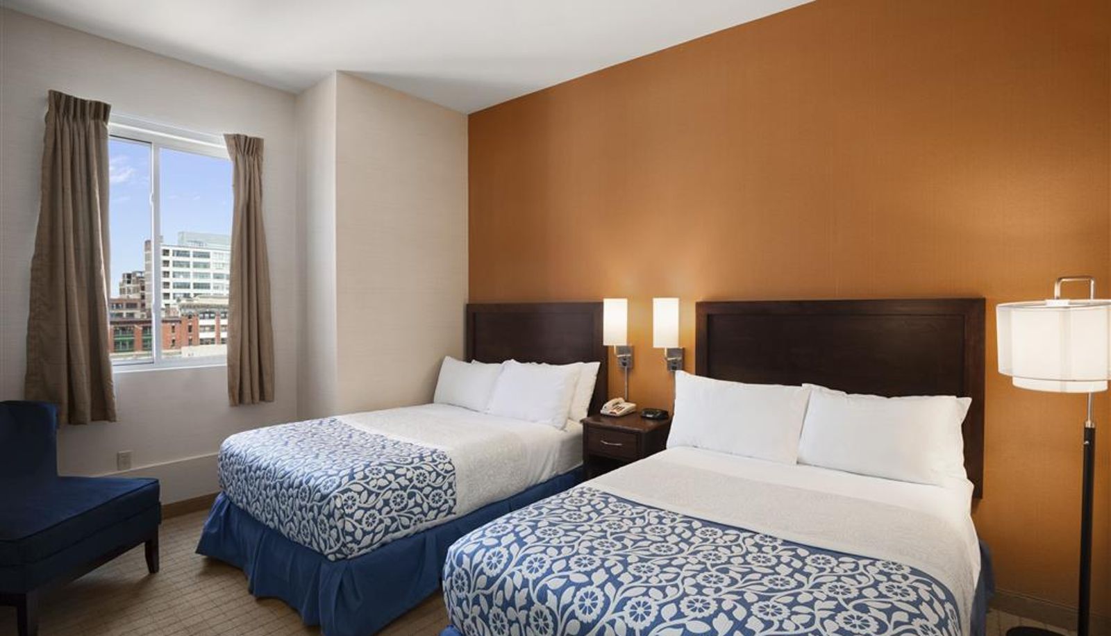 Camera - Days Inn by Wyndham Philadelphia Convention Center