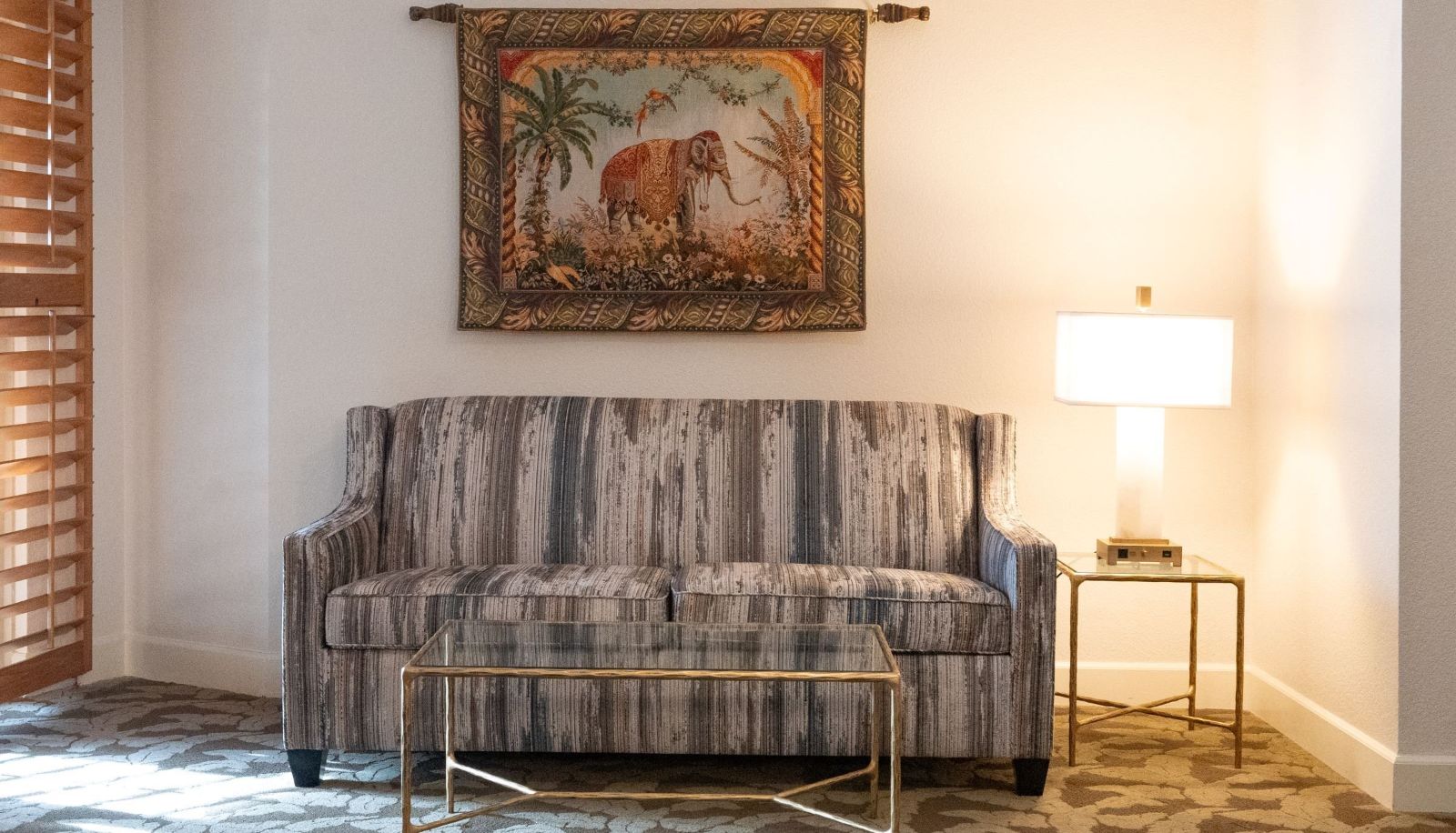 Room - Pacific Terrace Hotel