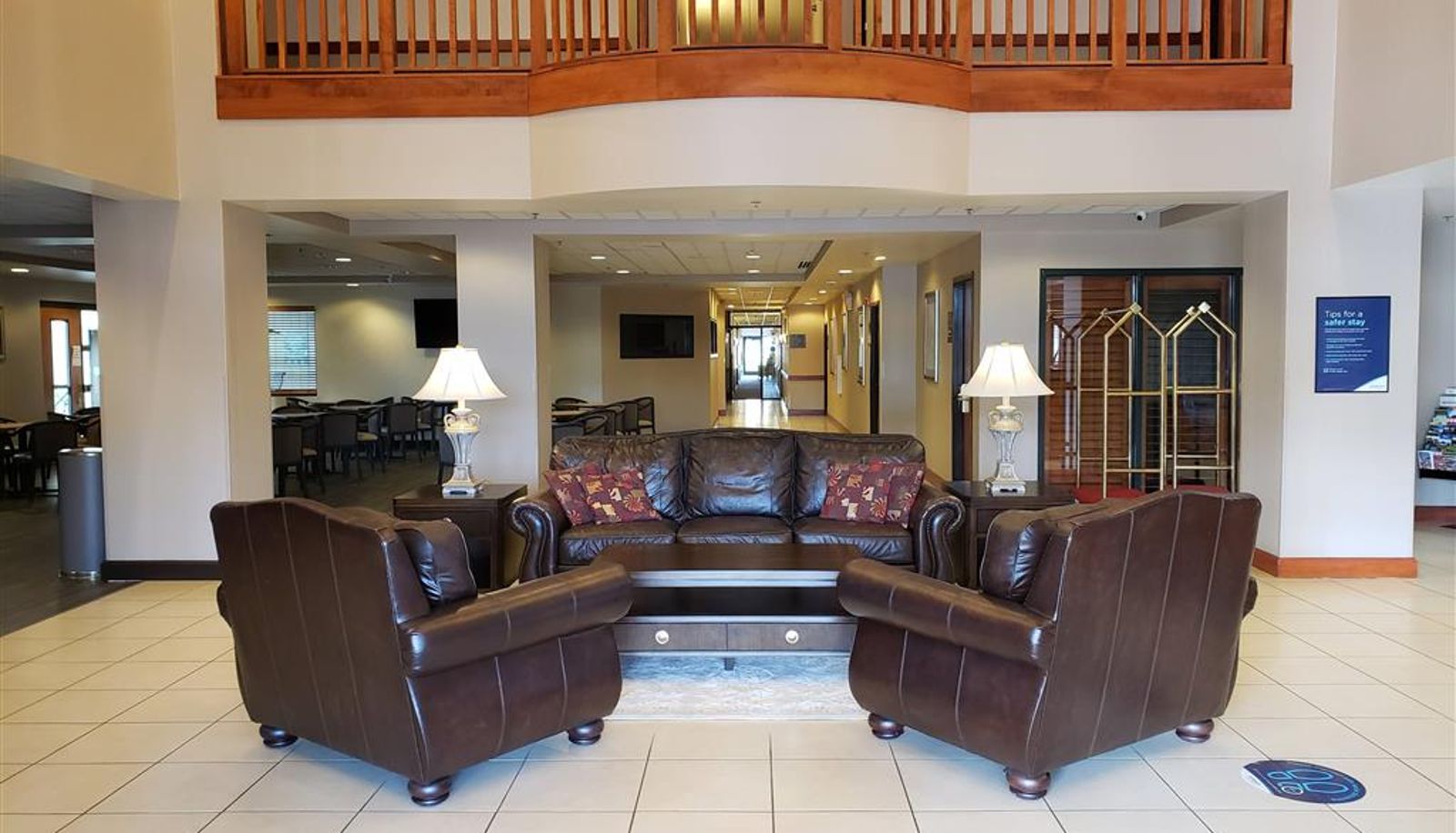 Lobby - Wingate by Wyndham Coon Rapids