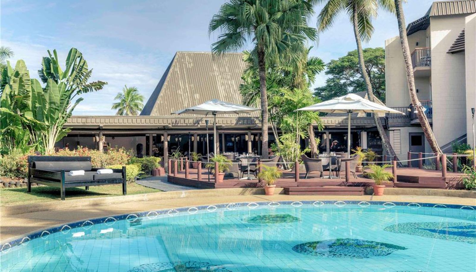 Pool - Mercure Nadi
