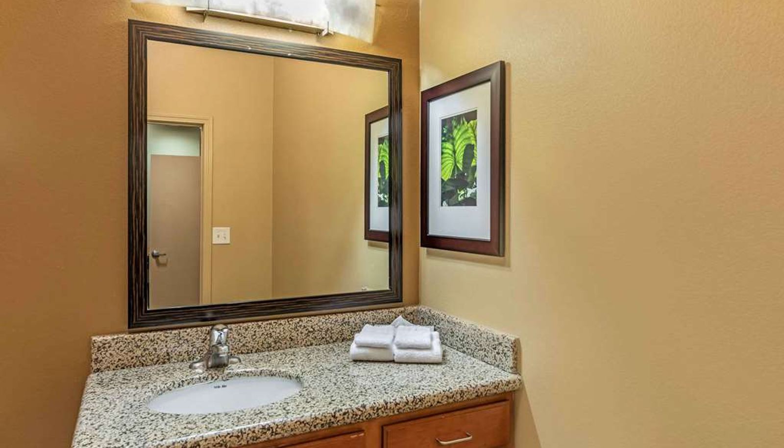 Zimmer - Extended Stay America - Bakersfield - Chester Lane