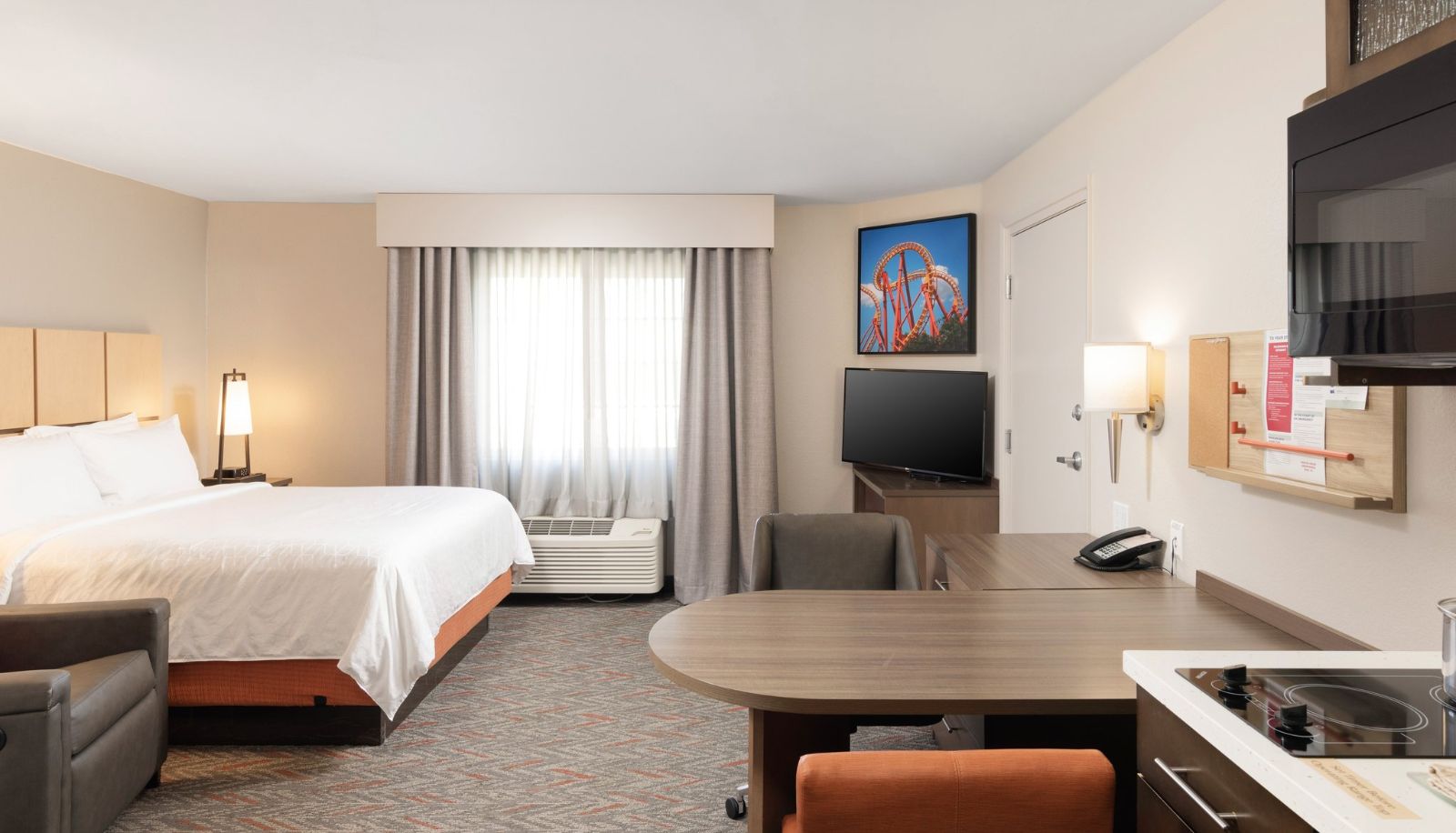 Camera - Candlewood Suites ANAHEIM - RESORT AREA by IHG