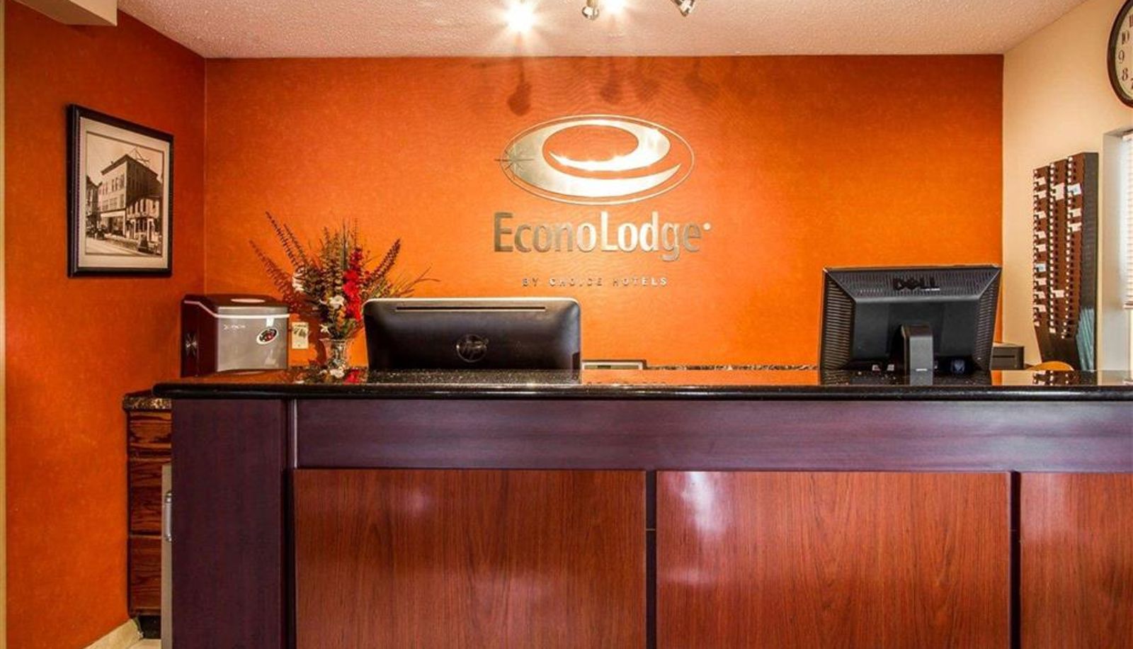 Hall - Econo Lodge Freeport - Brunswick Area