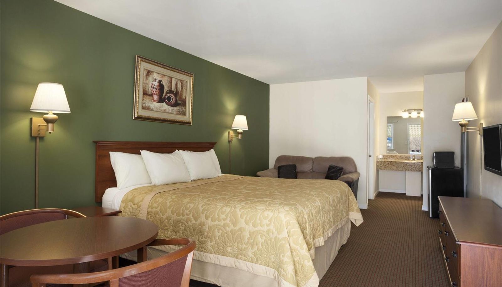 Room - Super 8 by Wyndham Mifflinville Near Bloomsburg