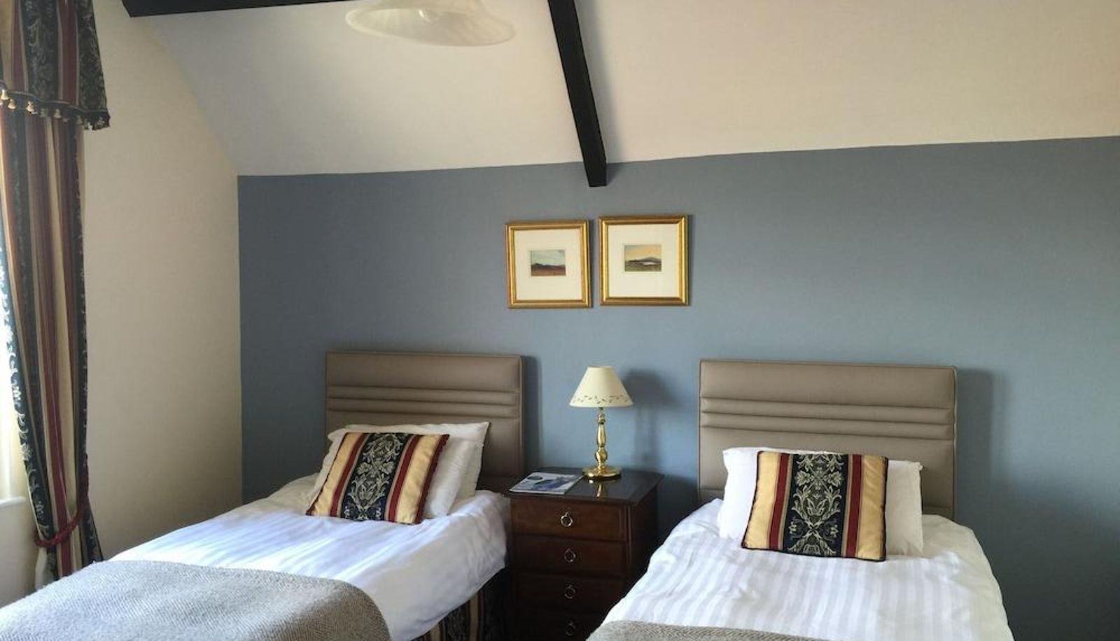 Standardzimmer - Taunton House Hotel