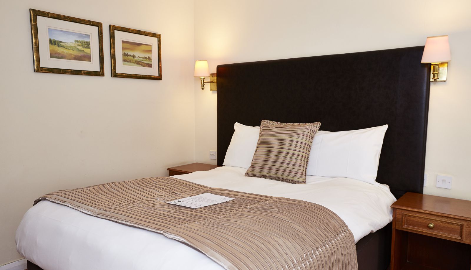 Chambre - The Raven Hotel