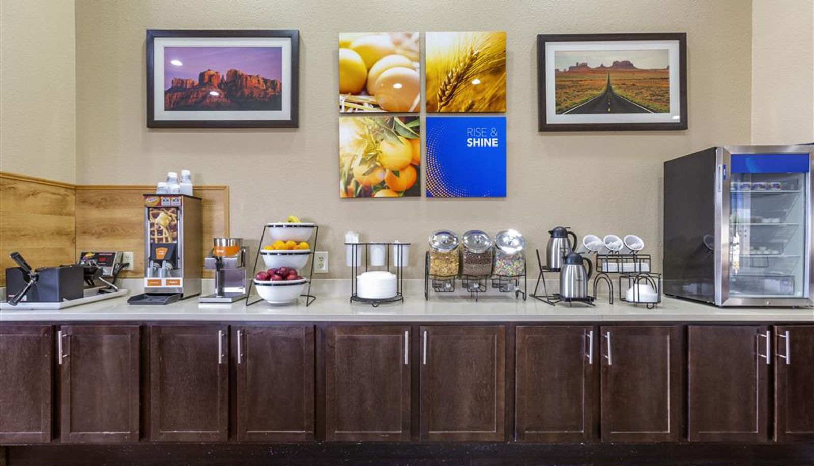 Restaurante - and SuitesComfort Inn