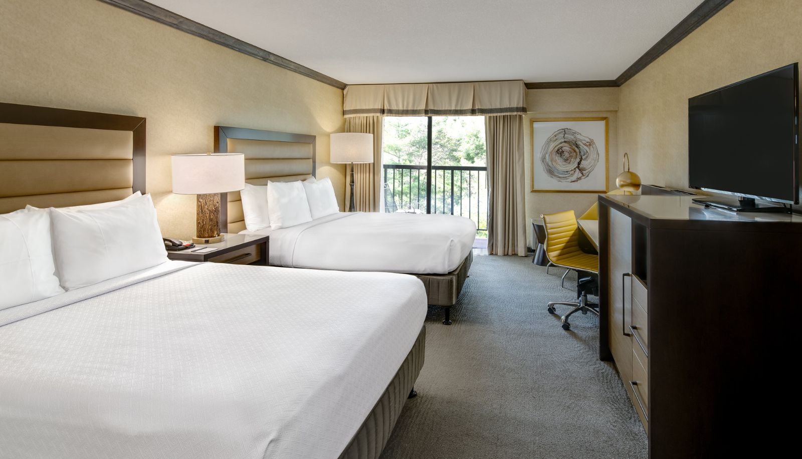 Room - Crowne Plaza Resort ASHEVILLE by IHG