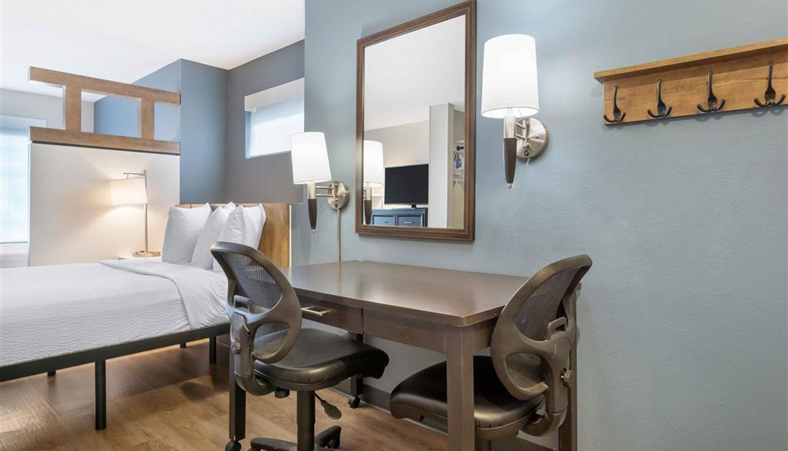 Camera - Extended Stay America - Seattle - Redmond