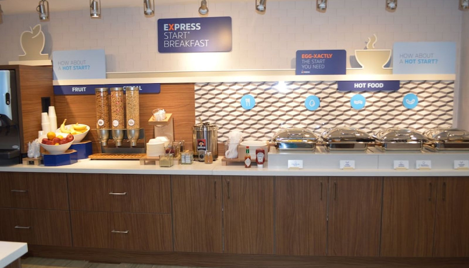 Info - Holiday Inn Express & Suites BISMARCK by IHG