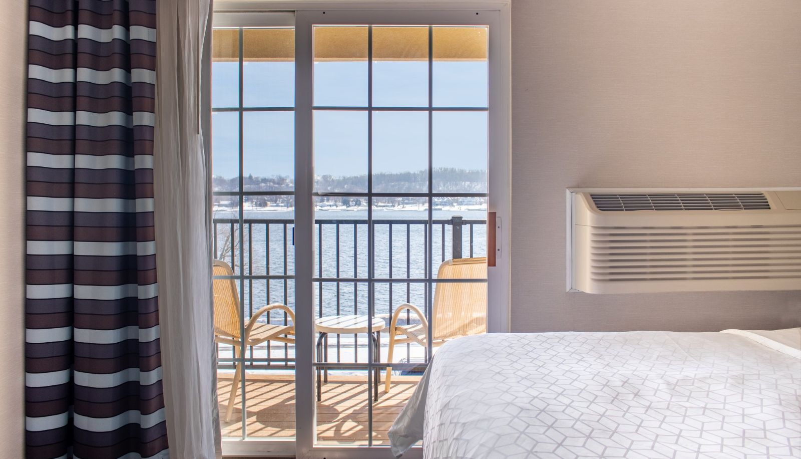 Habitación - Holiday Inn Express LE CLAIRE RIVERFRONT-DAVENPORT by IHG