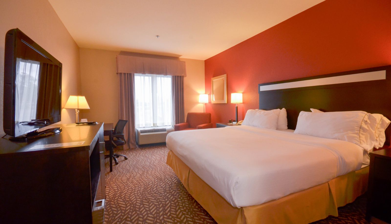 Habitación - Holiday Inn Express & Suites PINE BLUFF by IHG