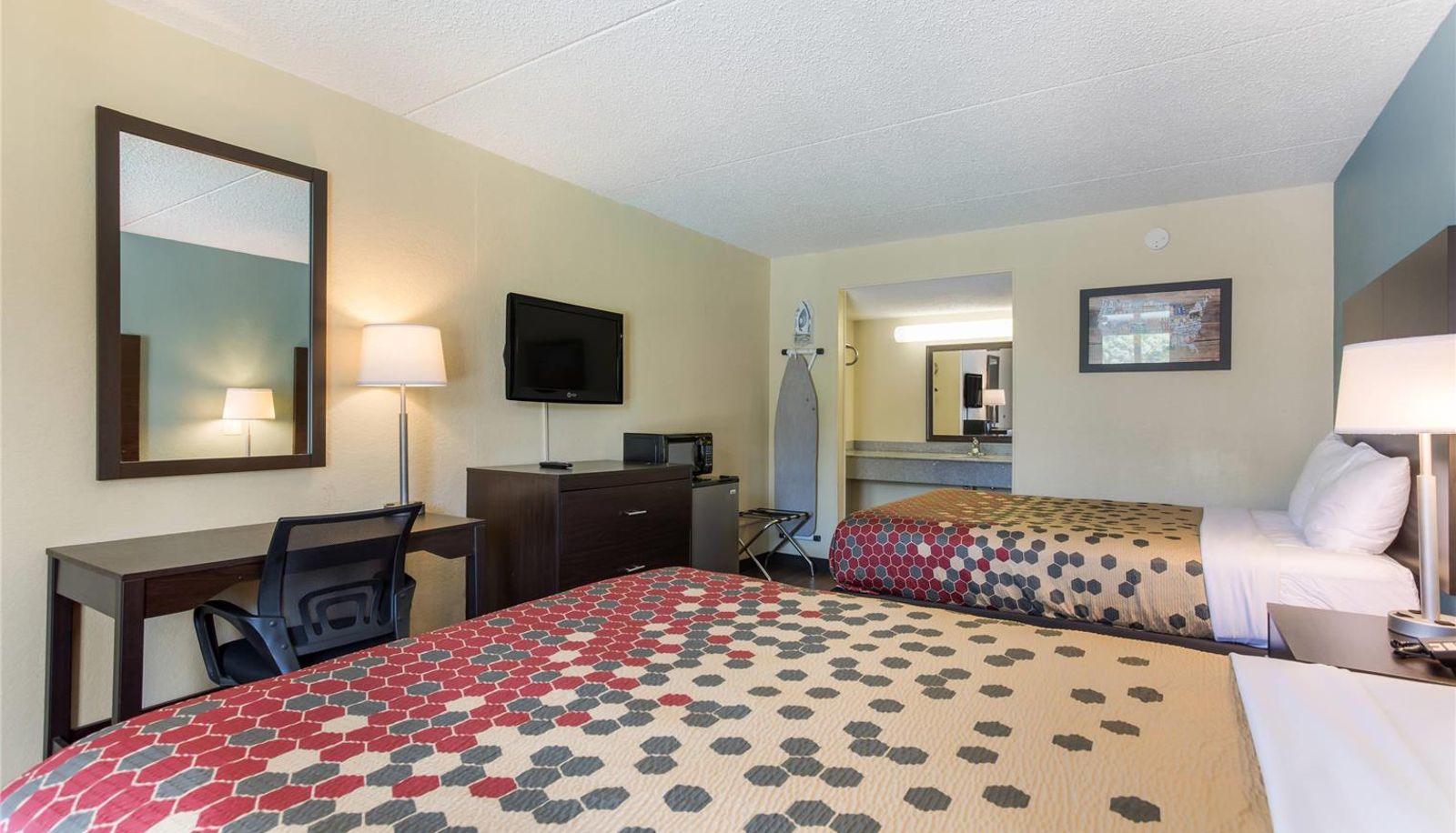Kamer - Econo Lodge Gallatin - Metro Nashville