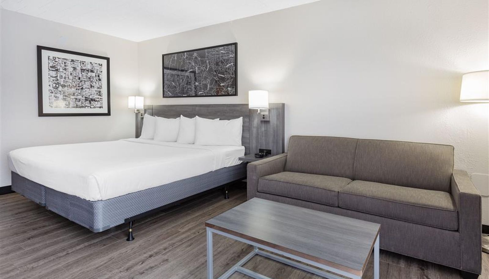 Chambre - Ramada by Wyndham Hartford North / Bradley Airport