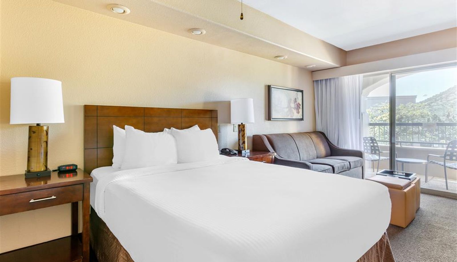 Room - Hilton Vacation Club Ridge on Sedona
