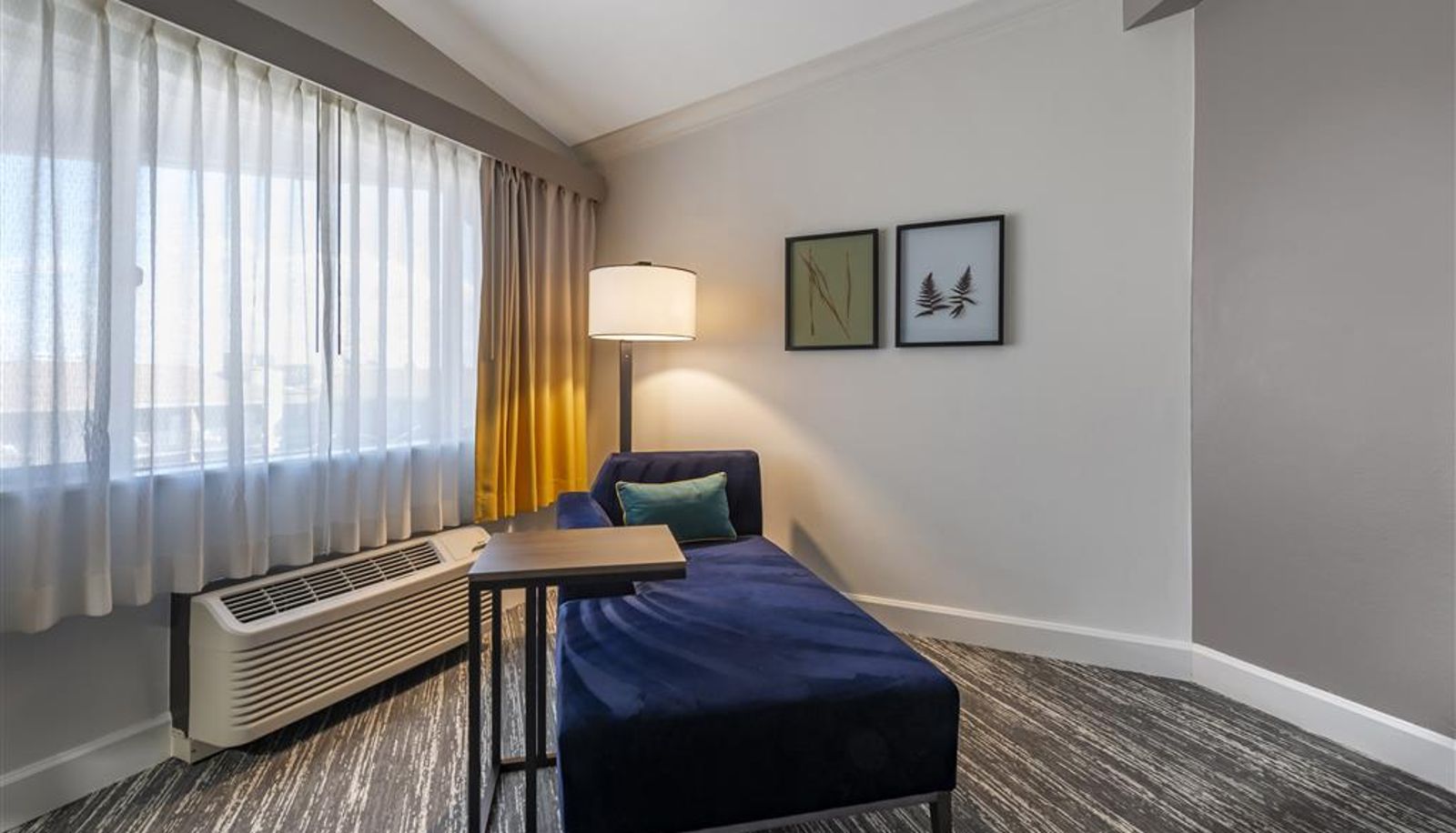 Kamer - Best Western Premier Denver East