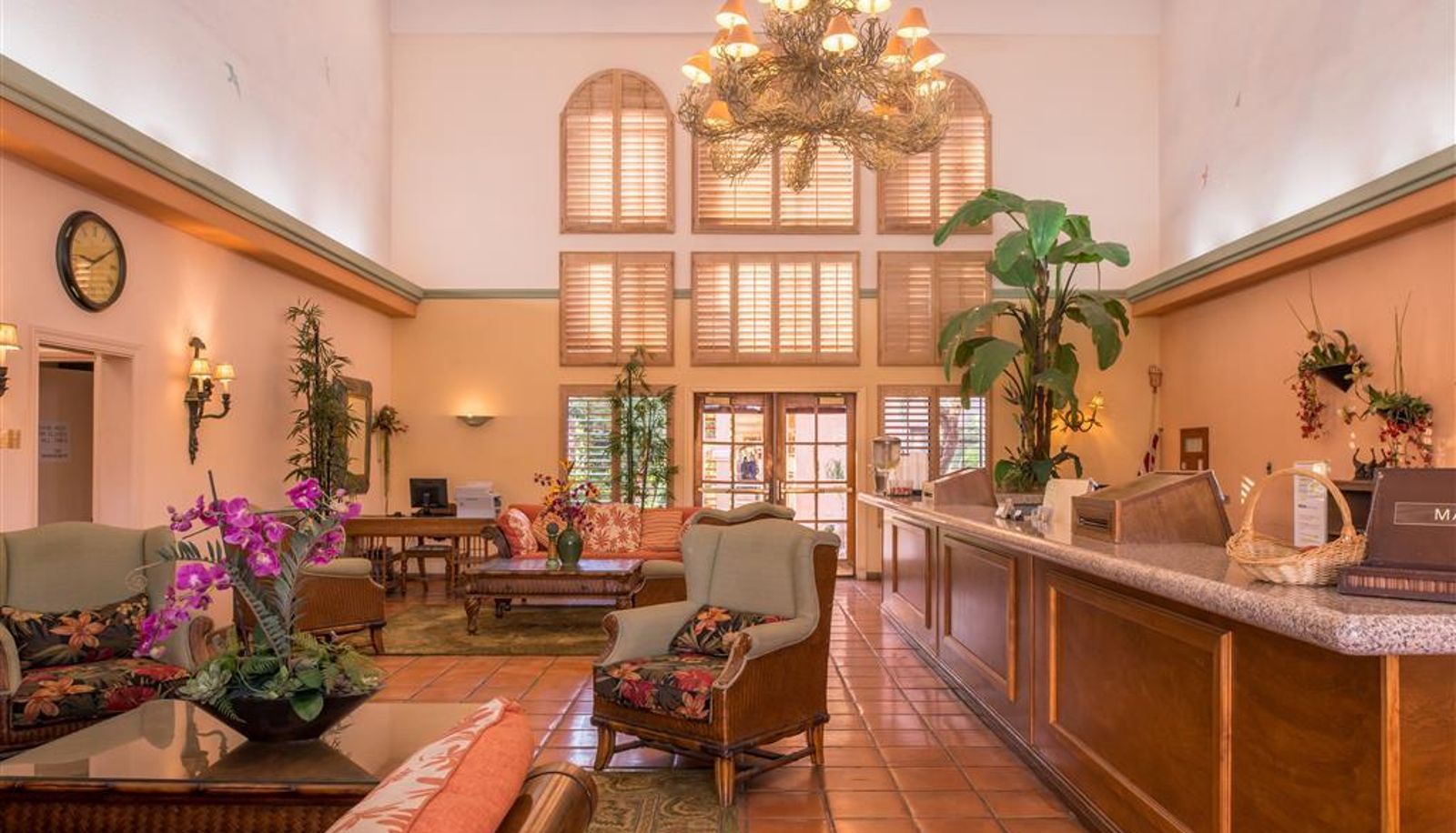 Lobby - La Fuente Inn And Suites