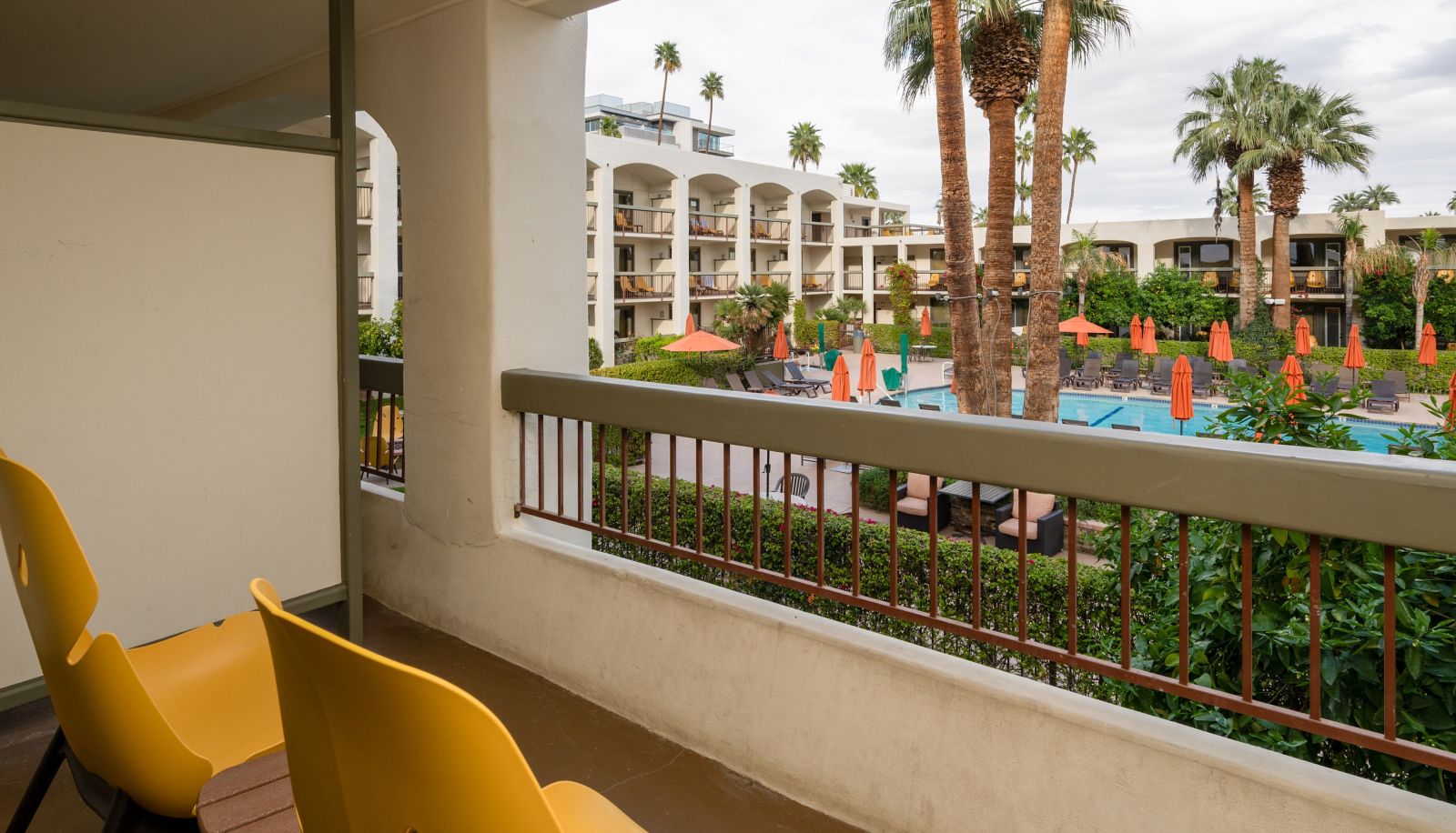 Room - Palm Mountain Resort & Spa