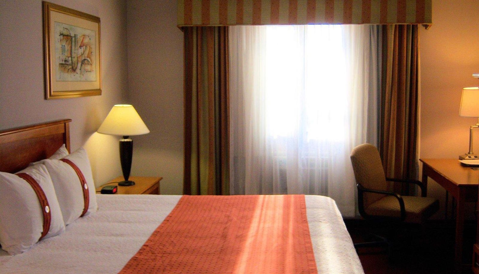 Room - Cities of Gold Casino Hotel