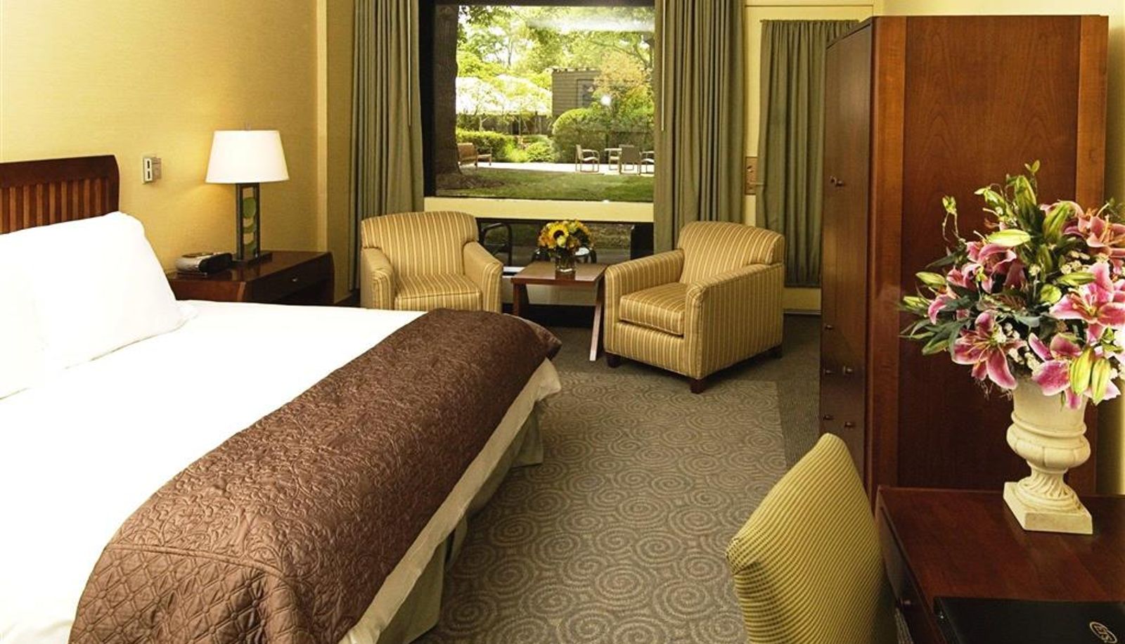 Room - Chauncey Conference Center Hotel