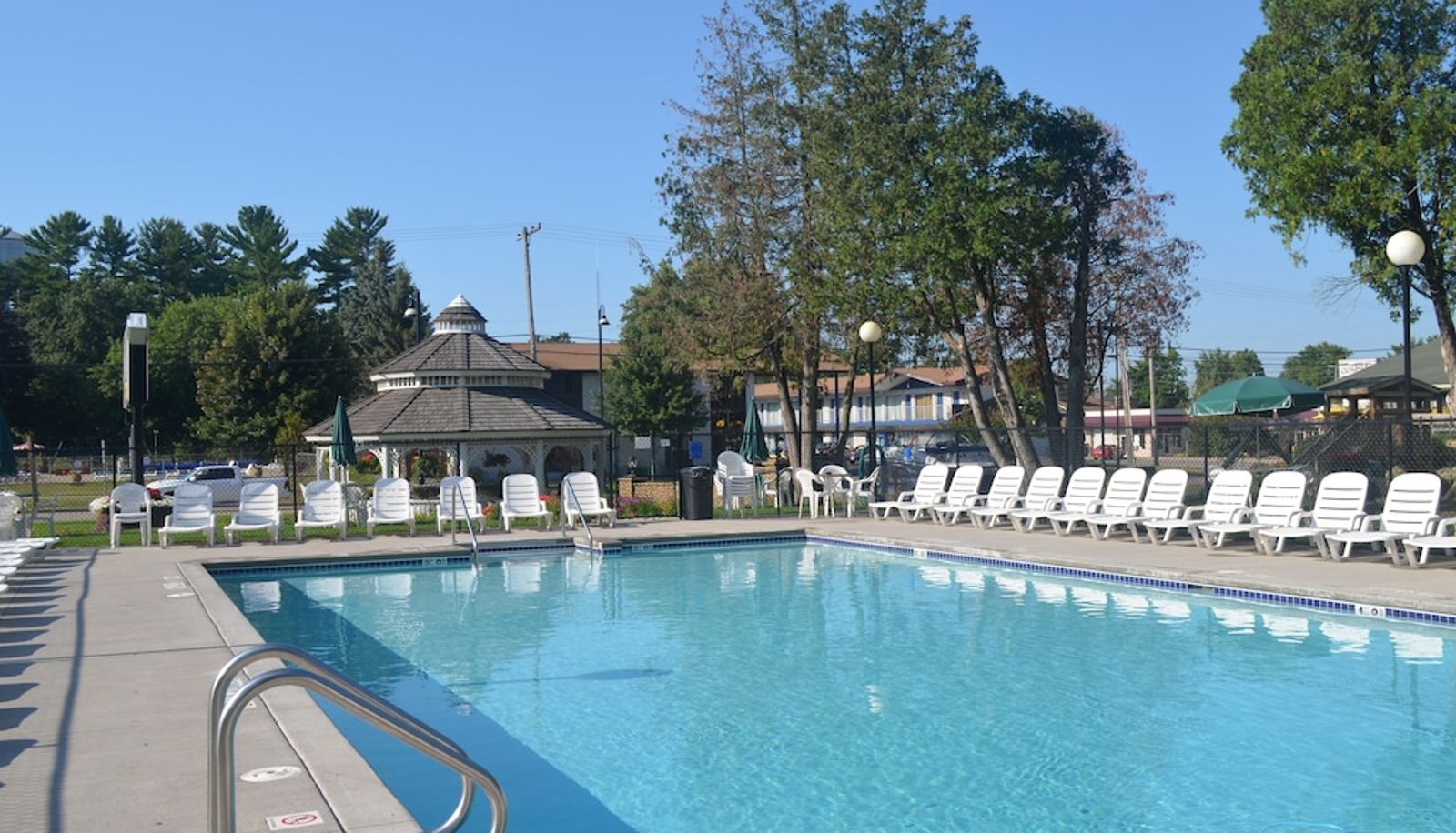 Pool - Amber's Inn & Suites
