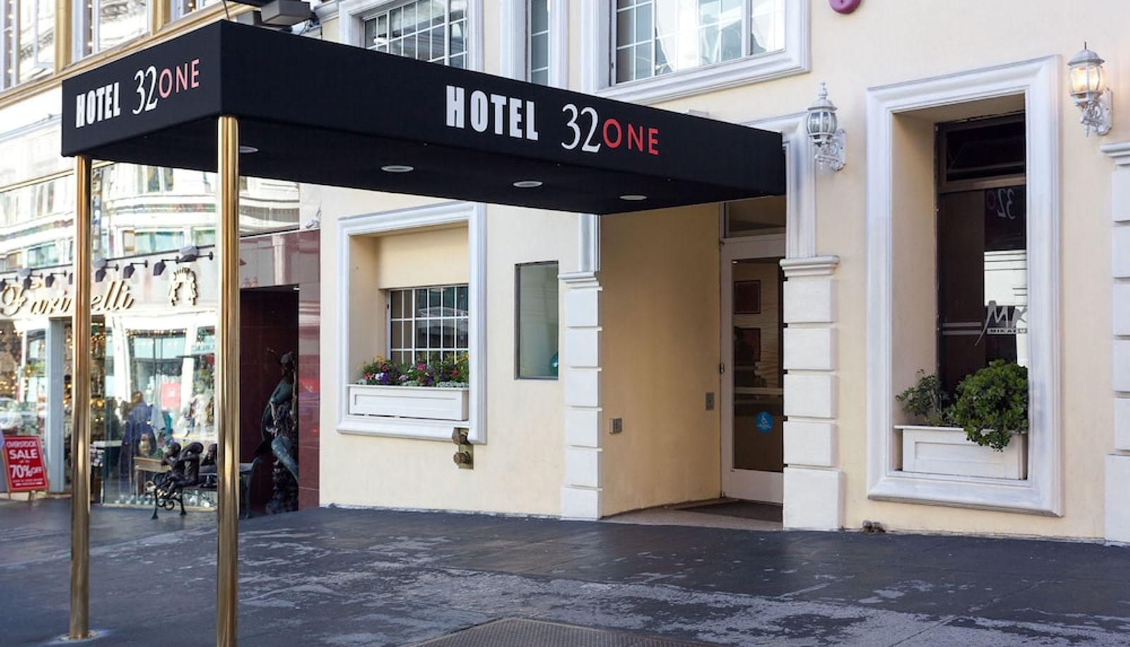 Info - Hotel 32One
