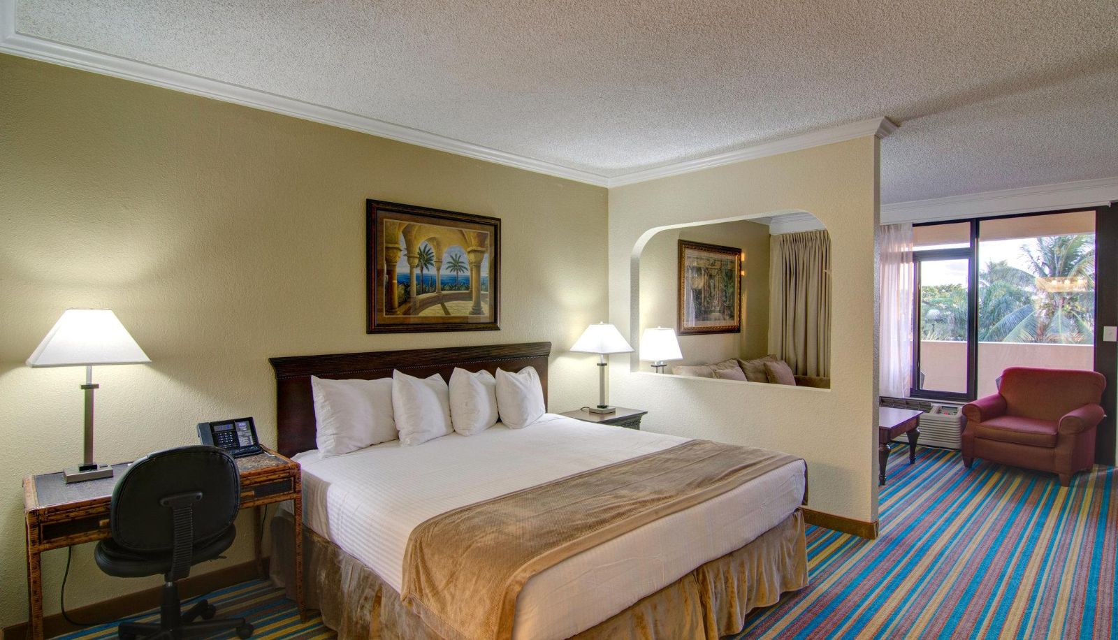 Room - Boca Plaza