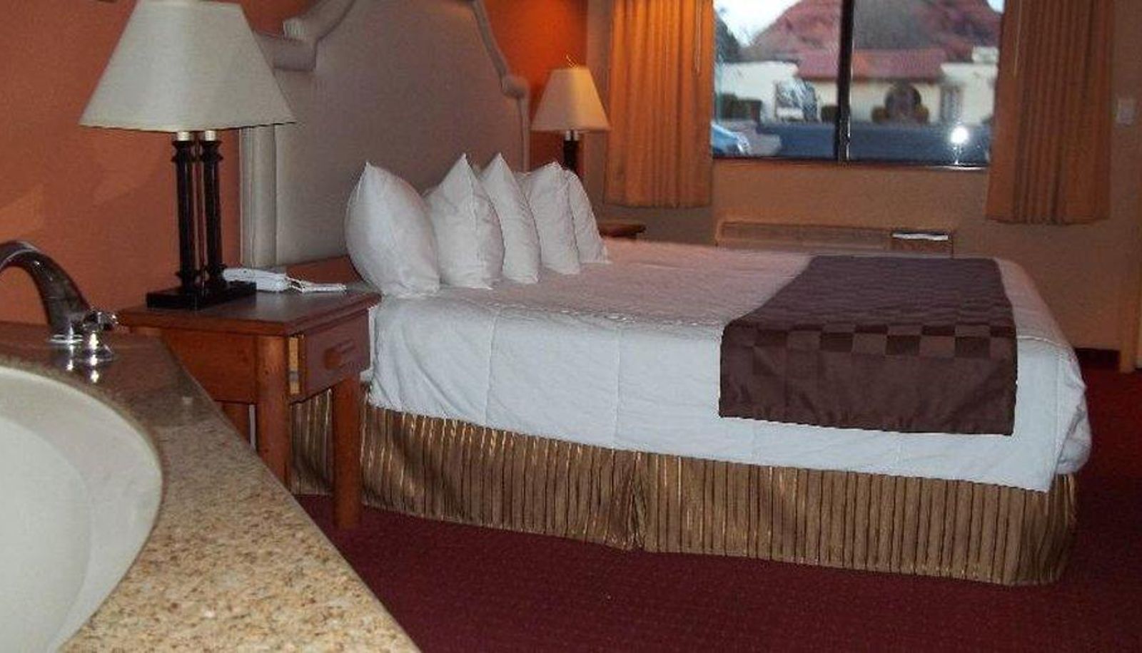 Room - Wildflower Inn