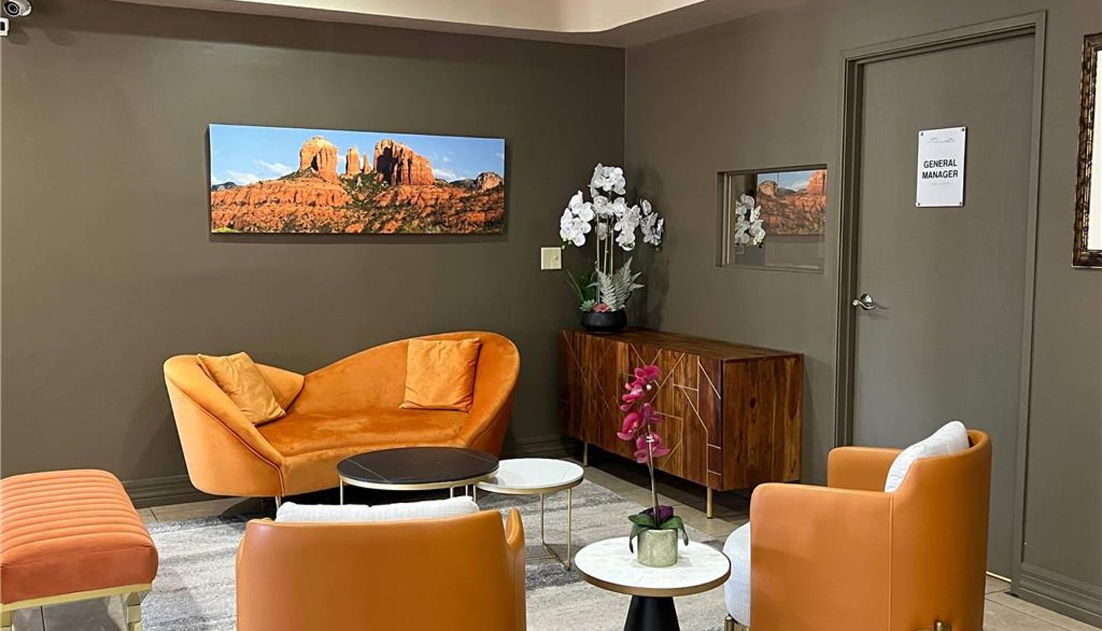 Hall - Arroyo Pinion Hotel an Ascend Collection Hotel